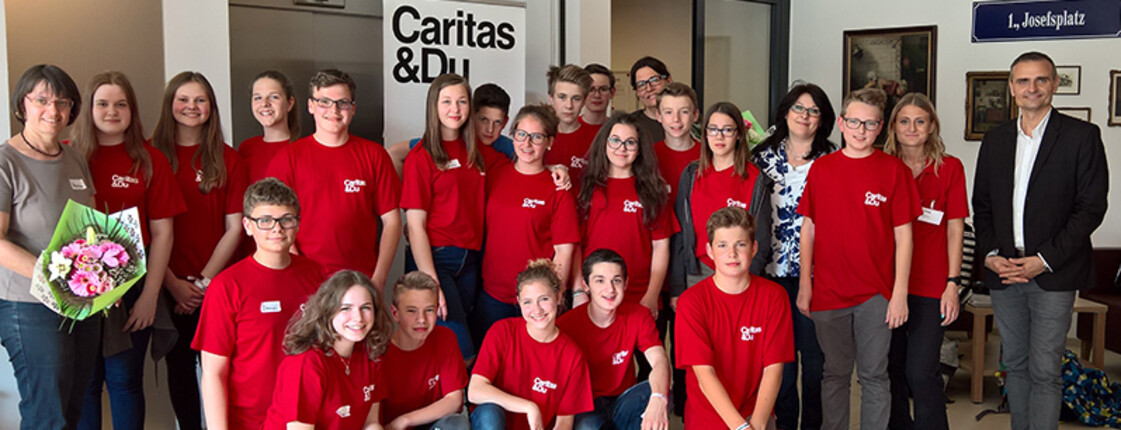 Die SchülerInnen der neuen Mittelschule Harmannsdorf gestalteten das Sommerfest im Haus St. Teresa.