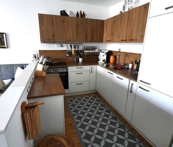 Küchenzeile im Betreuten Wohnen Saalfelden