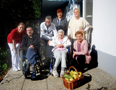 Strahlender Sonnenschein beim Tag der offenen Tür im Haus Franz Borgia