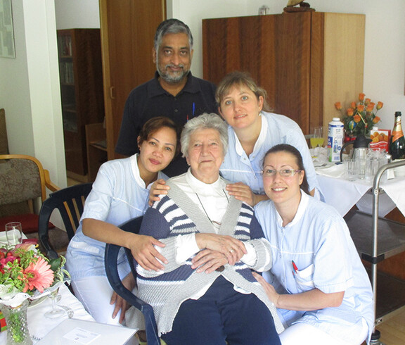 Zu ihrem 95. Geburtstag gratuliert Hilda Zenisek das Team im Haus St. Klemens herzlich!