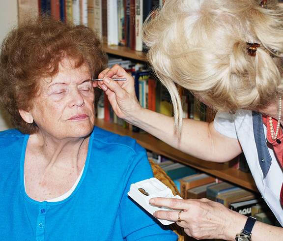 Schminken mit den Profis im Haus St. Bernadette