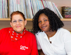 Kefayha Alnagafi (Sozialstation Reisingergasse) und Florence Yeboah (Sozialstation Erdberg) freuten sich über die Einladung. 