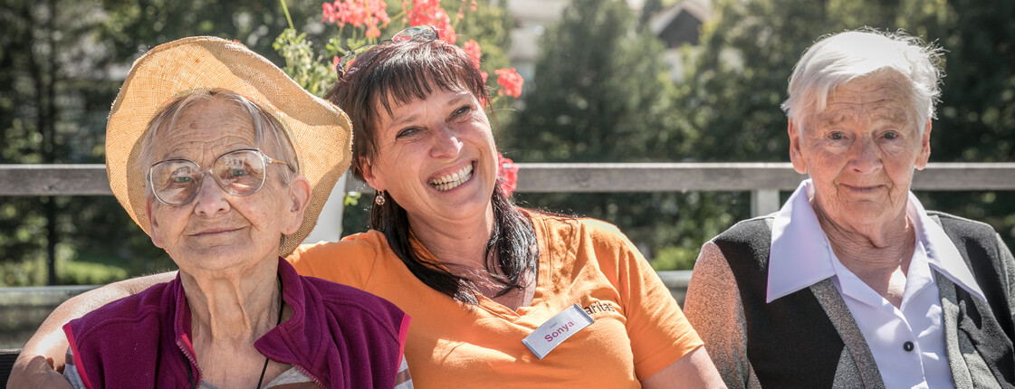 Mehr als ein Altenheim bzw. Pflegeheim: In unseren steirischen Pflegewohnhäusern erhalten Sie individuelle Unterstützung, Pflege und medizinische Betreuung.