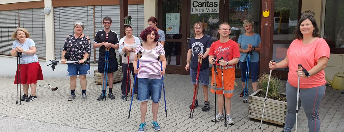Morgensport mit den Bewohner*innen des Caritas Hauses in Wimpassing