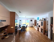 Ein Wohbeispiel im Betreuten Wohnen Niedernsill  Eine Küche von Betreutem Wohnen Niedernsill