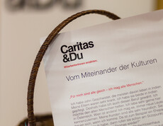 Präsentiert wurden berührende Geschichten von Caritas MitarbeiterInnen mit Migrationshintergrund.