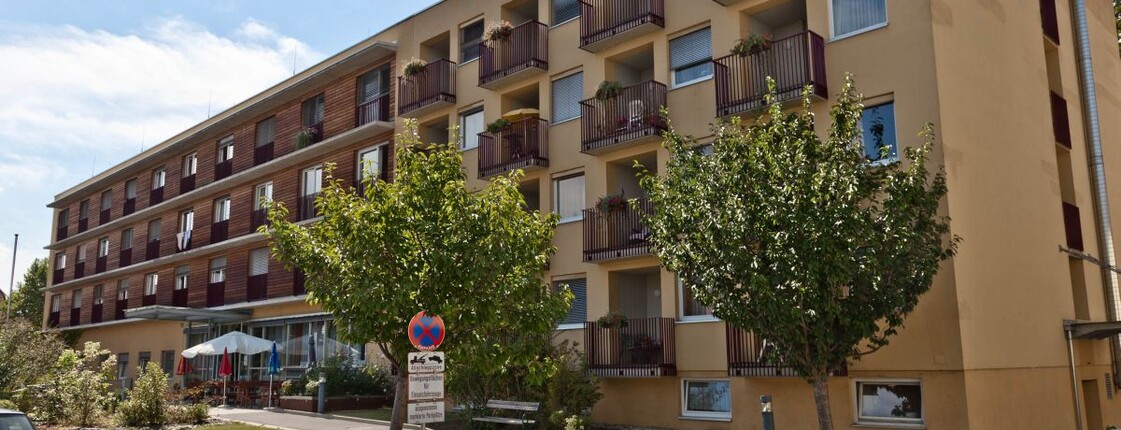 Strassgang Außenansicht