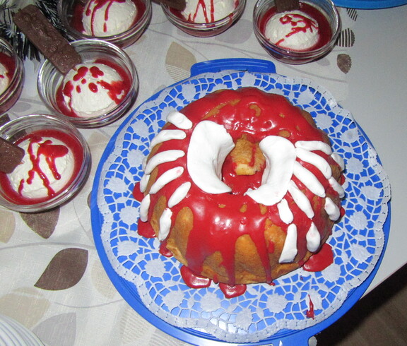 Gruselige, süße Snacks bei der Halloweenparty im Caritas Haus Elisabeth