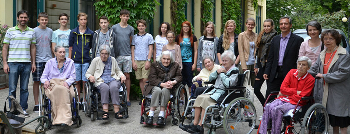 Austausch der Generationen im Haus Schönbrunn